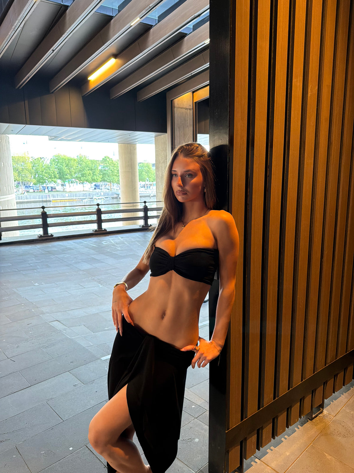 SIENNA BANDEAU TWO WAY - BLACK